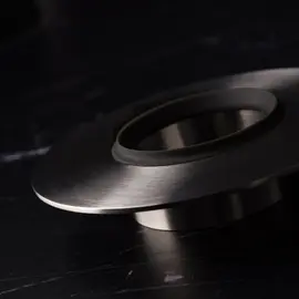 Loveramics Подставка под воронку металлик, фото , изображение 5