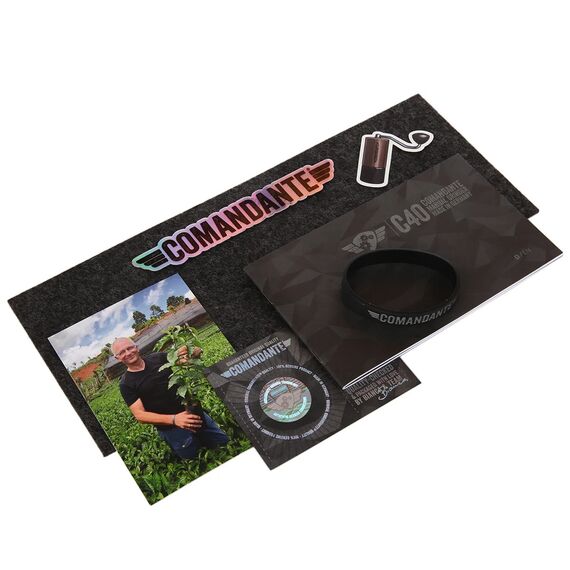 Comandante C40 MK4 Nitro Blade Copper Mountain Кофемолка ручная, фото , изображение 11 Comandante C40 MK4 Nitro Blade Copper Mountain Кофемолка ручная, фото , изображение 11