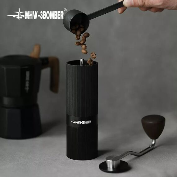 MHW-3BOMBER Race M1 Кофемолка ручная черная с ручкой из ореха, фото , изображение 9