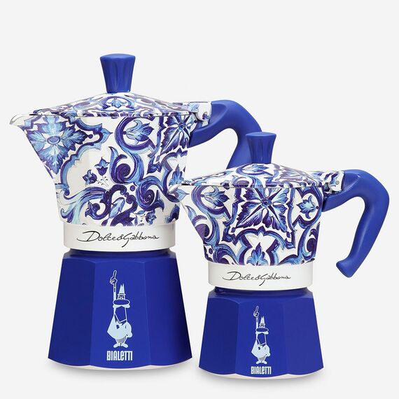 Bialetti 5346 Moka Express Dolce&Gabbana Blu Mediterraneo на 6 чашек Гейзерная кофеварка, фото , изображение 6 Bialetti 5346 Moka Express Dolce&Gabbana Blu Mediterraneo на 6 чашек Гейзерная кофеварка, фото , изображение 6