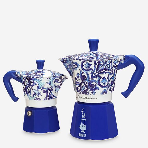 Bialetti 5346 Moka Express Dolce&Gabbana Blu Mediterraneo на 6 чашек Гейзерная кофеварка, фото , изображение 7 Bialetti 5346 Moka Express Dolce&Gabbana Blu Mediterraneo на 6 чашек Гейзерная кофеварка, фото , изображение 7