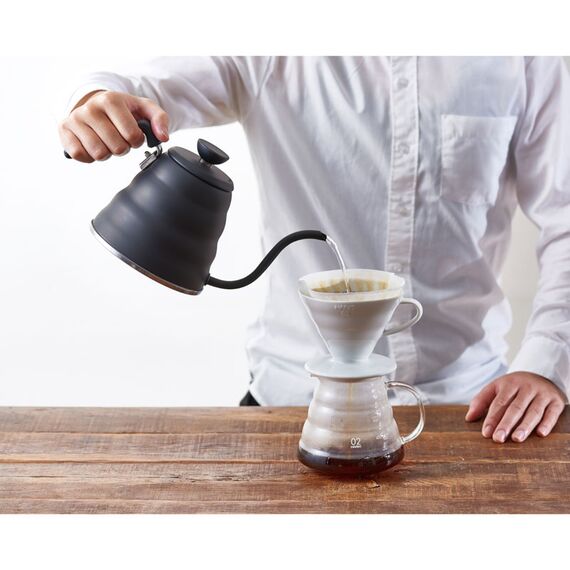 Hario VKB-120MB Buono V60 Coffee Drip Чайник 1.2 л черный, фото , изображение 3 Hario VKB-120MB Buono V60 Coffee Drip Чайник 1.2 л черный, фото , изображение 3