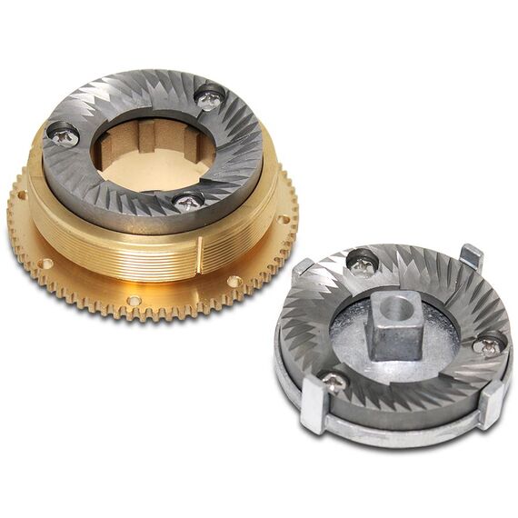 Плоские стальные жернова с бронзовым держателем